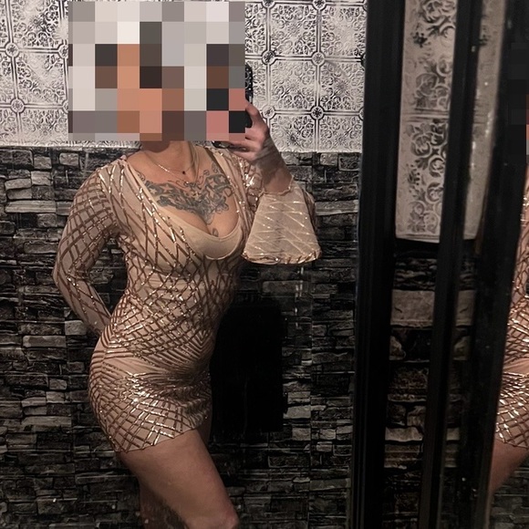 Javoni Dress sequin,mesh and sparkles dress size M gold - Picture 5 of 12